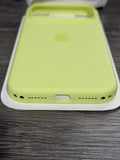 Genuine Apple iPhone 17 Pro Max Silicone Case with MagSafe –  MGFM4ZM/A Open Box